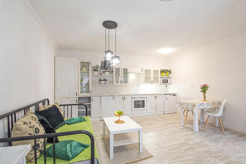 Apartman 2Kk Zlamanka Kromeriz Bagian luar foto